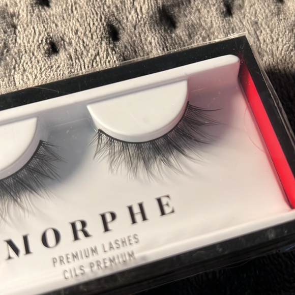 MORPHE
Hypnotic False Eyelashes - Picture 3 of 3